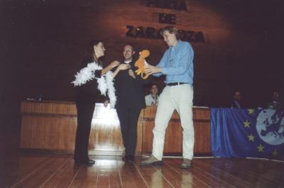 36: Peter Tennekes - winning the AEGEE TV Award for best dancer!