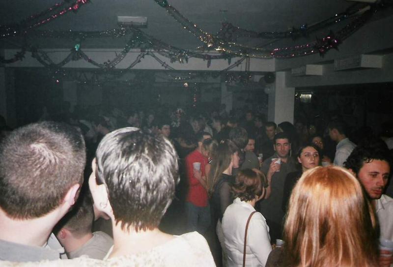 2004 Ultimate Experiences (30.12.2003 - 03.01.2004) - 2004 Ultimate people - 20: General view of the party :)))
