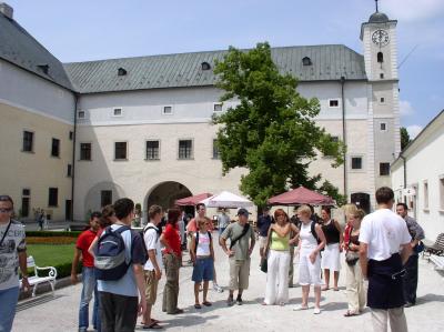 61: Visiting Cerveny Kamen - arrival in the castle yard.