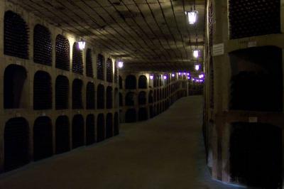 83: the neverending wine cellars of Moria...