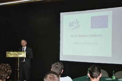 19: Ambassador Humphreys, Head of the EC Delegation in BiH.