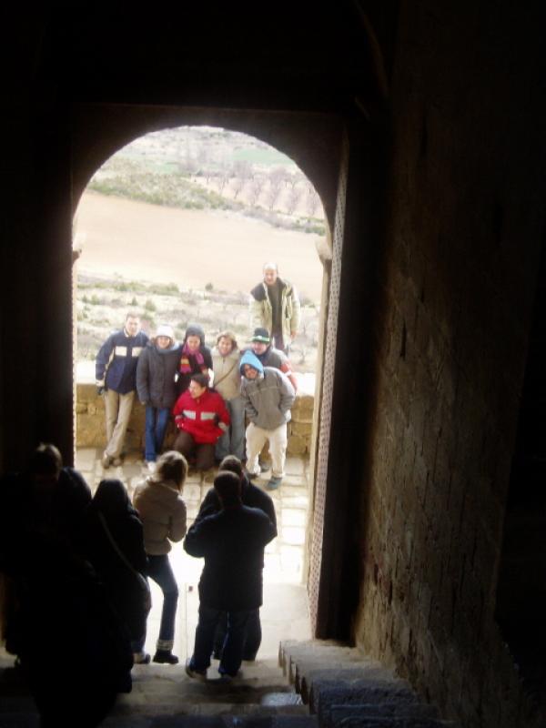 United Cultures in Pyrinees (27.12.2004 - 01.01.2005) - Feliz 2005........!!! - 52: Loarre...and Fernando almost falling