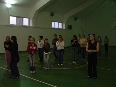 46: Workshop: Latino Dance lessons(salsa,caha cha mrengue..more..:)