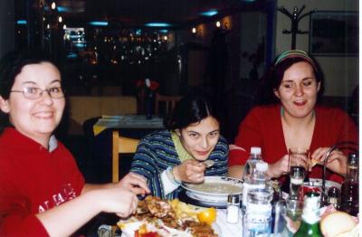 6: Elisa, Valentina and Judith (Euro-Islam team)