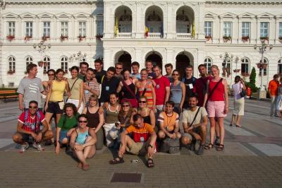 21: Group Picture in Arad