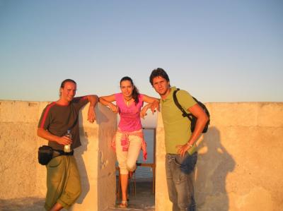 19: Tamas, Andrea and Kostas posing in front of the walls of Alicante's fortress