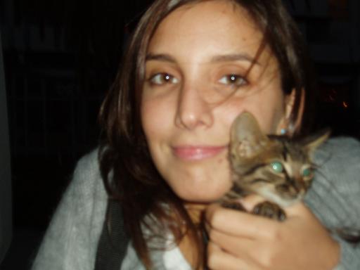 24: Lorena and the small kitty