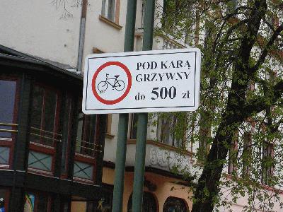 12: The only thing that is more expensive in Poland than in the Netherlands: biking where it is not allowed.