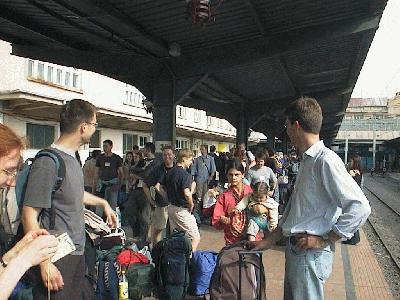 1: Michiel and Niels at train station Gara de Nord in Bucharest