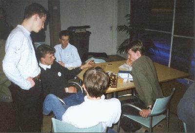 5: AEGEE-Enschede playing chess